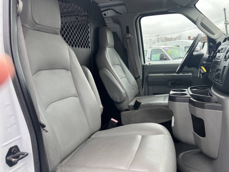 2011 Ford E-Series