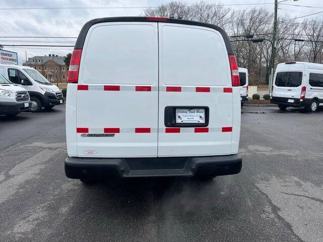 2021 Chevrolet Express 2500