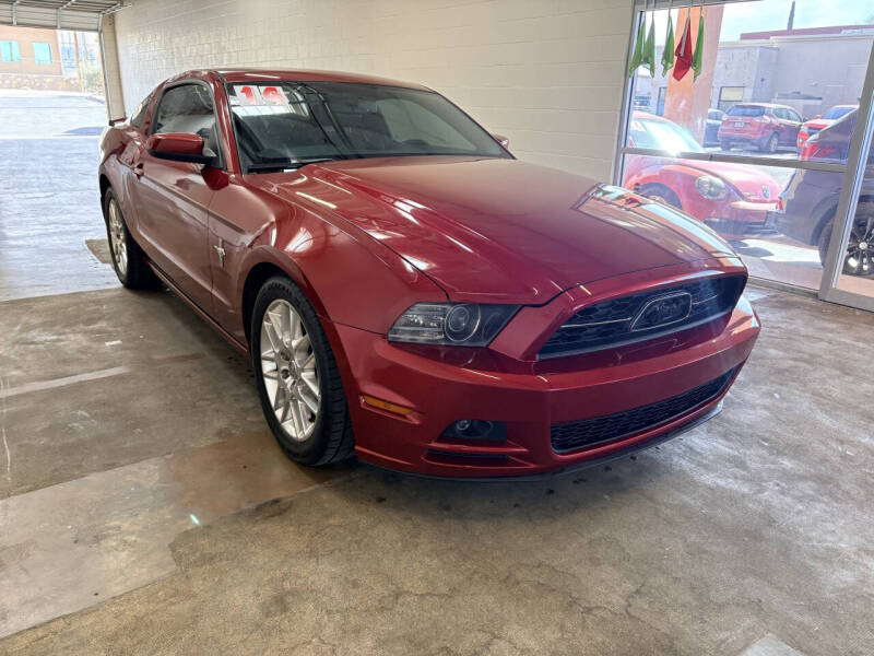 2014 Ford Mustang V6