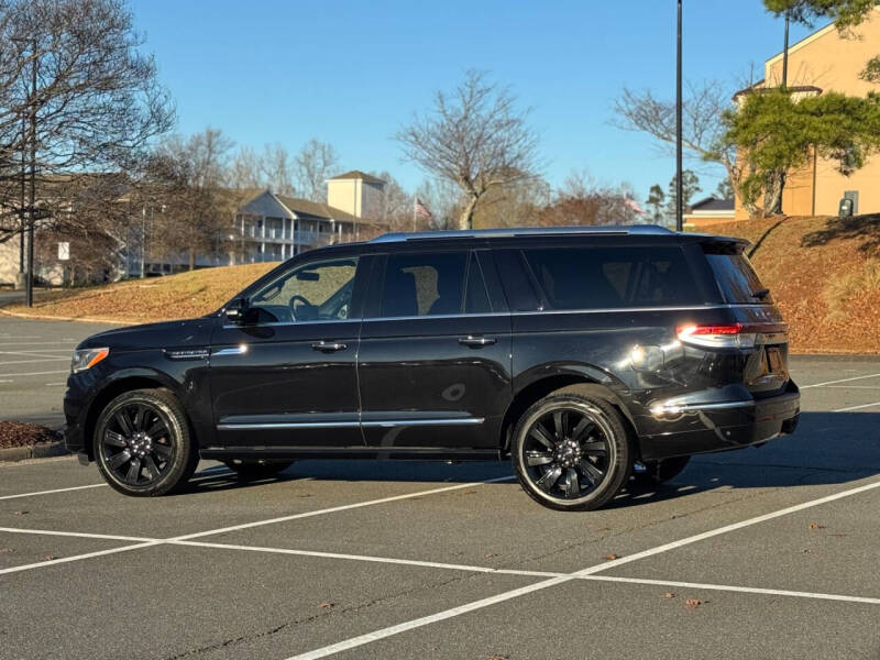 2022 Lincoln Navigator L Reserve