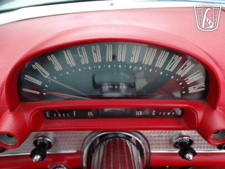 1956 Ford Thunderbird