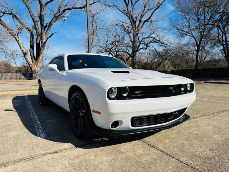 2021 Dodge Challenger SXT