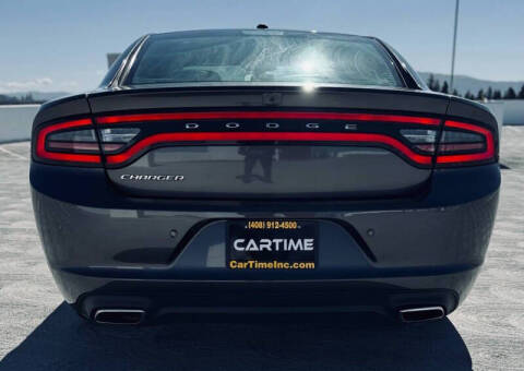 2021 Dodge Charger SXT