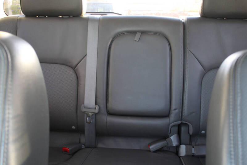 2012 Nissan Frontier SL