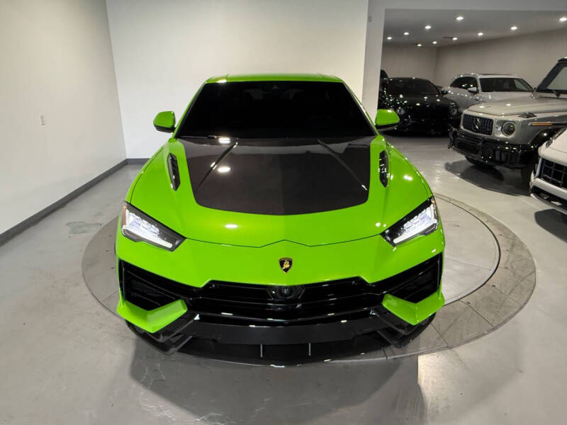 2024 Lamborghini Urus Performante