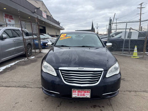 2012 Chrysler 200 Limited