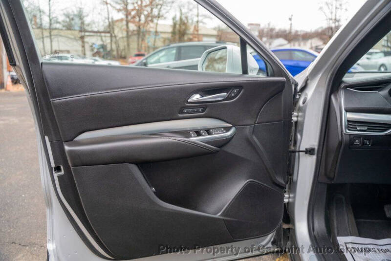 2020 Cadillac XT4 Premium Luxury