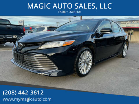 2020 Toyota Camry for sale at MAGIC AUTO SALES, LLC in Nampa ID