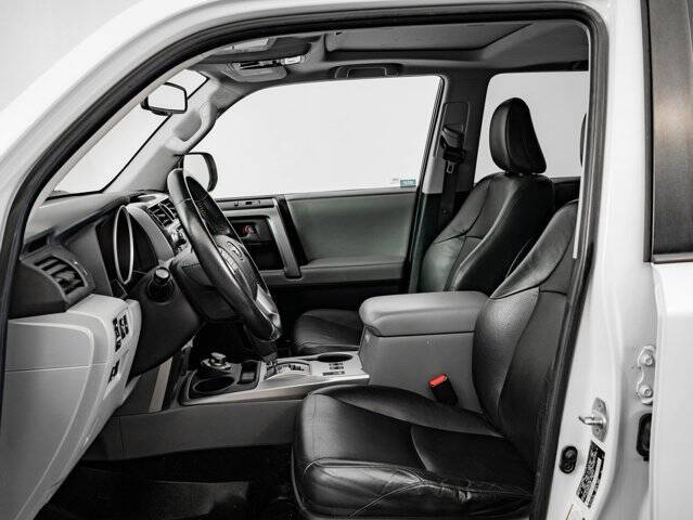 2013 Toyota 4Runner SR5