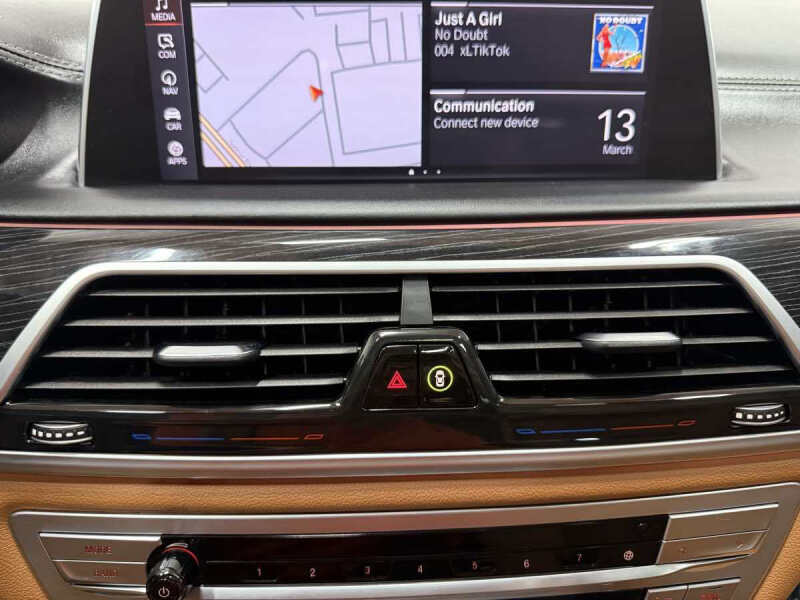 2021 BMW 7 Series 750i xDrive