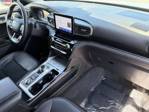 2022 Ford Explorer ST-Line