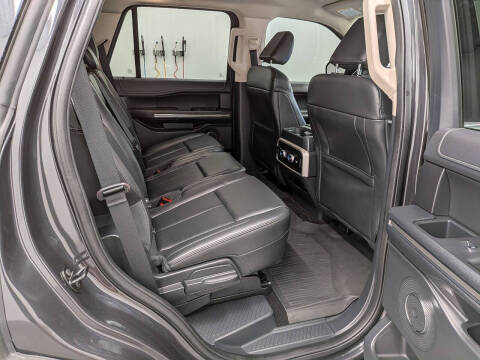 2022 Ford Expedition XLT