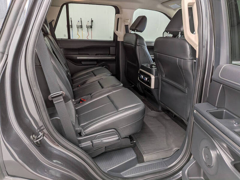2022 Ford Expedition XLT