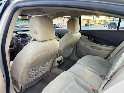 2011 Buick LaCrosse CX