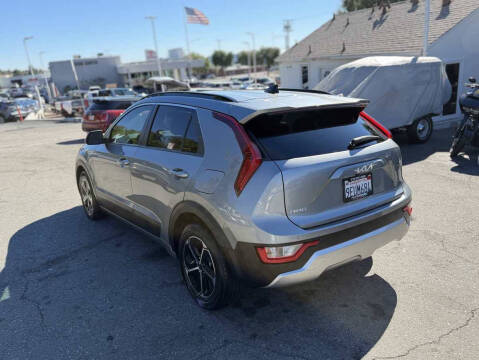 2023 Kia Niro EX