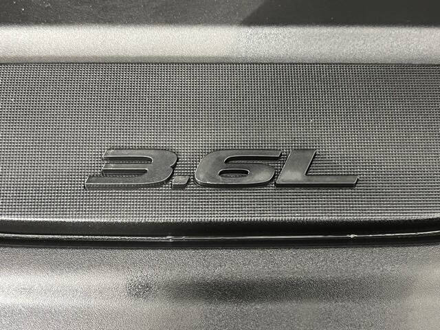 2020 Chrysler Voyager L