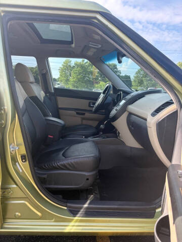 2013 Kia Soul +