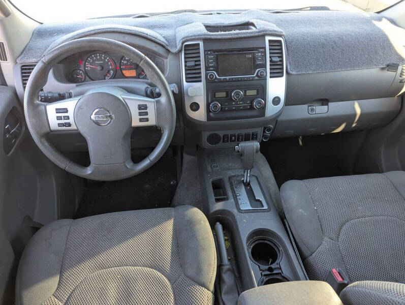 2015 Nissan Frontier SV