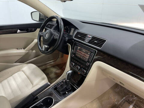 2015 Volkswagen Passat 2.0L TDI SEL Premium