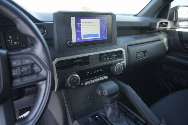 2025 Toyota Tacoma SR