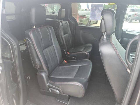 2016 Dodge Grand Caravan R/T