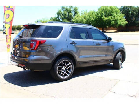 2017 Ford Explorer Sport