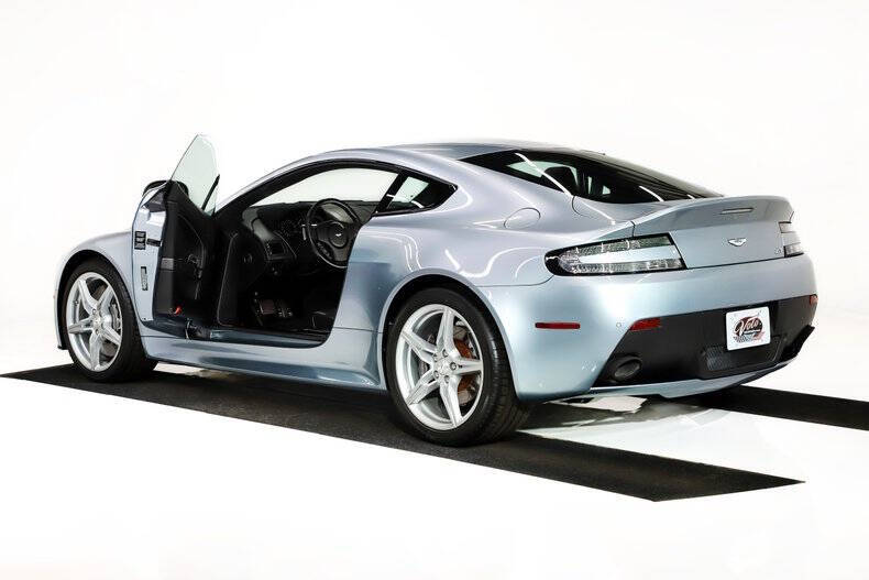 2016 Aston Martin V8 Vantage GT