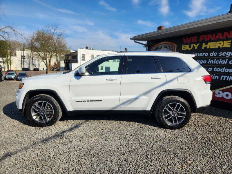 2020 Jeep Grand Cherokee Laredo E