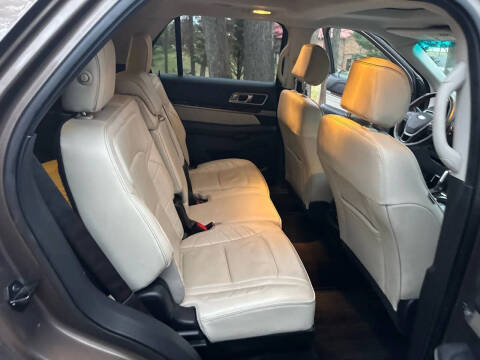 2016 Ford Explorer Platinum