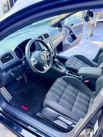 2012 Volkswagen GTI Base PZEV