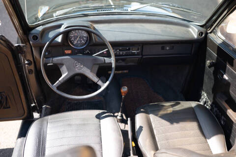 1977 Volkswagen Super Beetle