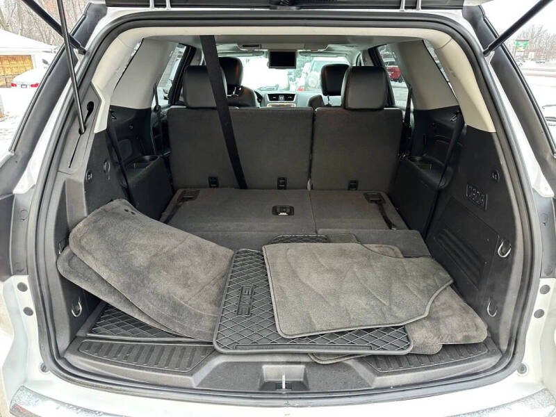 2016 GMC Acadia Denali