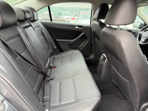 2012 Volkswagen Jetta