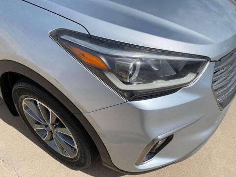 2017 Hyundai Santa Fe SE