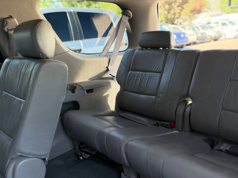 2004 Toyota Sequoia Limited