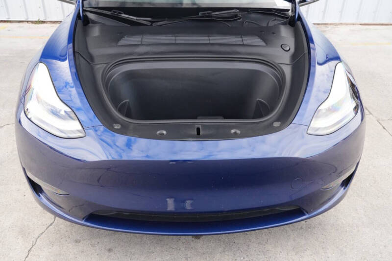 2023 Tesla Model Y Long Range