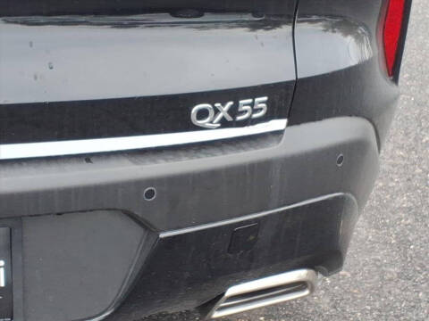 2025 Infiniti QX55 Essential