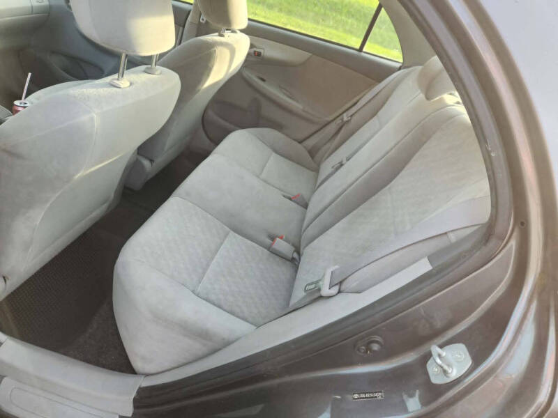 2009 Toyota Corolla LE