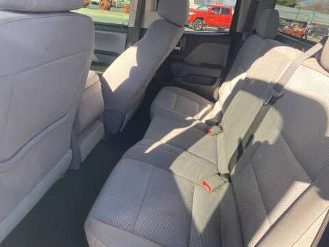 2018 Chevrolet Silverado 1500 Custom