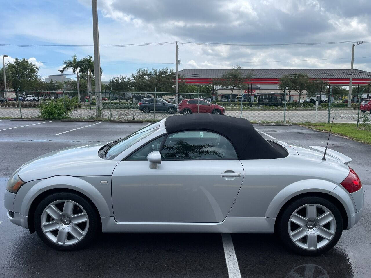 2001 AUDI TT Roadster - $7,900