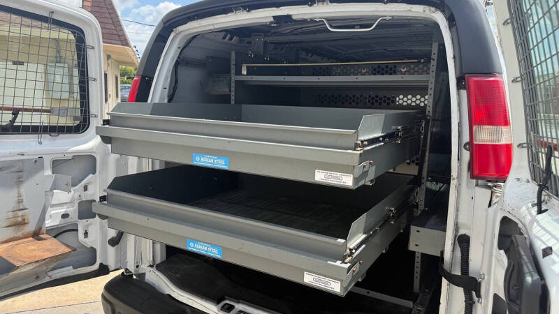 2018 Chevrolet Express 2500