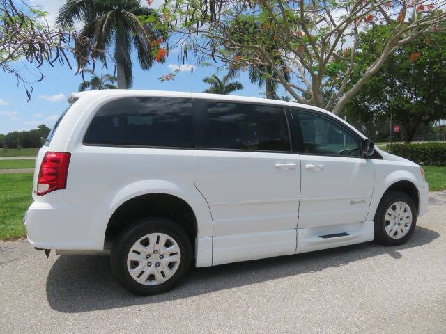 2014 Dodge Grand Caravan SE