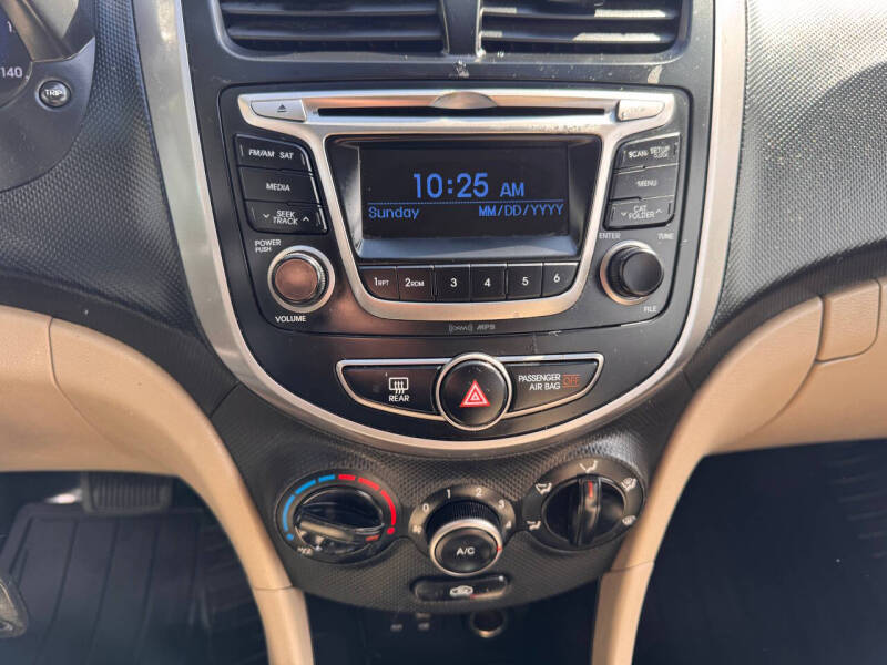 2016 Hyundai Accent