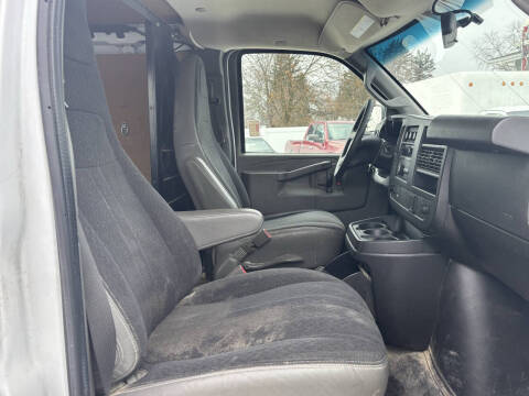 2018 GMC Savana 2500