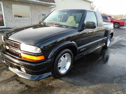 1999 Chevrolet S-10 for sale at Ritchie Auto Sales in Middlebury IN