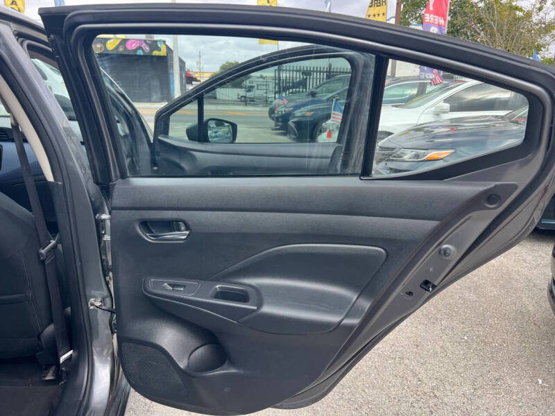 2024 Nissan Versa SV