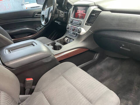 2015 GMC Yukon XL SLE