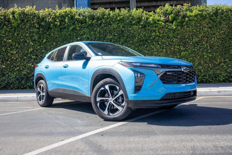 2025 Chevrolet Trax RS