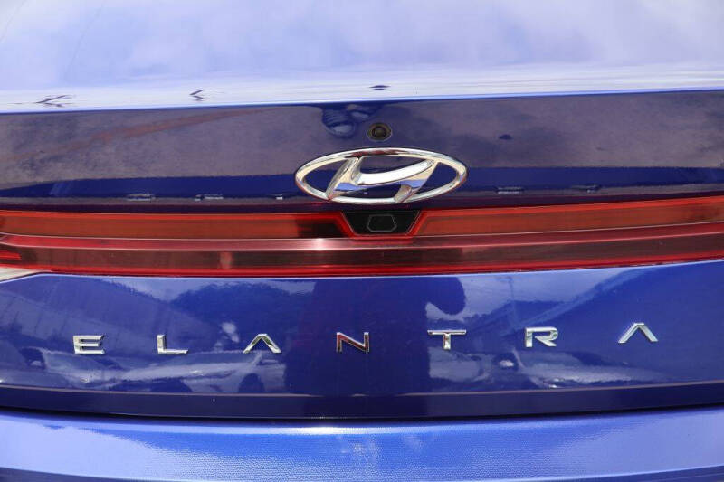 2023 Hyundai Elantra