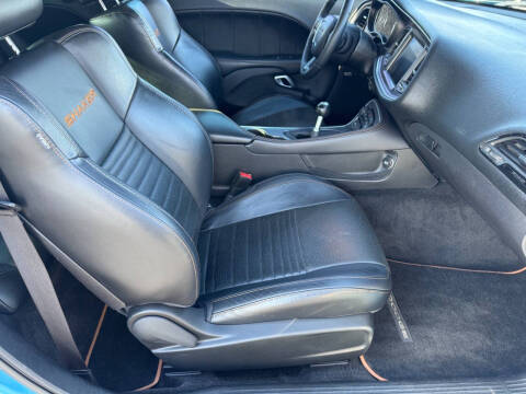 2015 Dodge Challenger R/T Plus Shaker